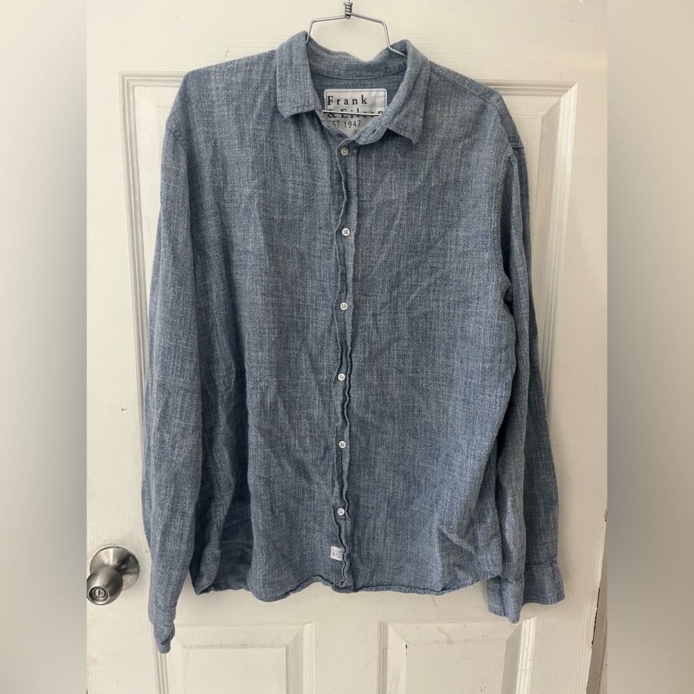 Frank & Eileen Casual Blue Button Down Shirt Size Large Men’s